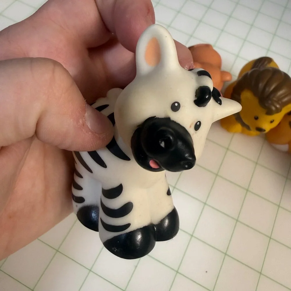 Fisher-Price Little People 2007 Zoo Safari Jungle Animal zebra elephant giraffe